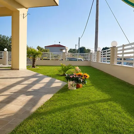 Apartman Mango Nikíti