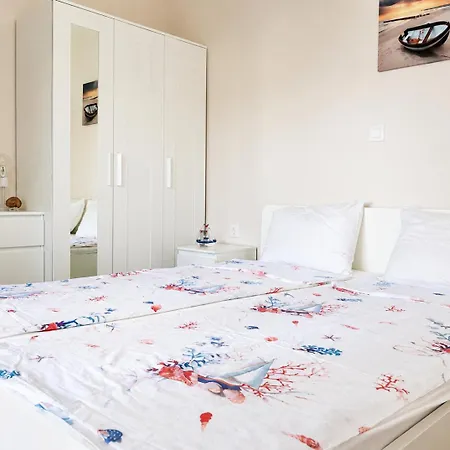 Mango Apartman